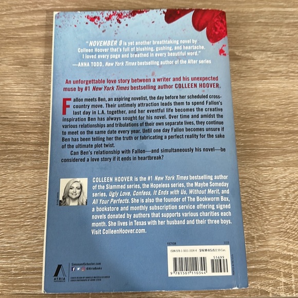 November 9, Colleen Hoover - Picture 2 of 3